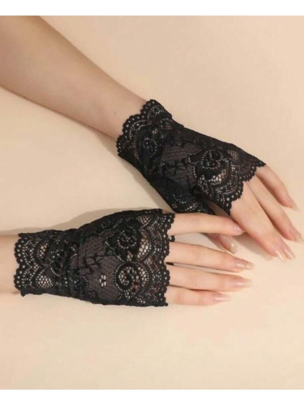 Black Lace Fingerless Gloves Gothic Style